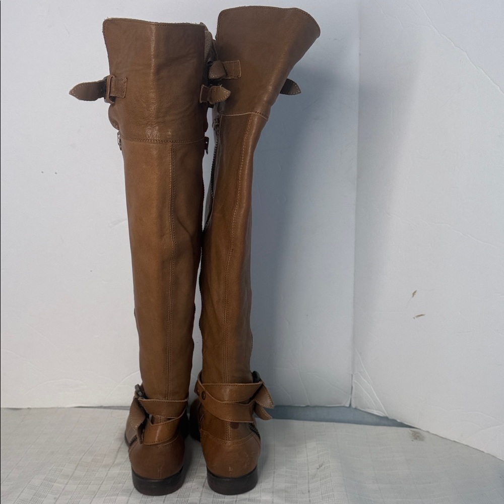 UGG Collection Nicoletta Chestnut, Over-the-knee Leather Boots - Picture 3 of 7